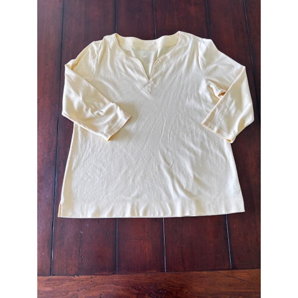 L.L. Bean Women's Size Large Yellow V-Neck Pullover Top 100% Cotton - Picture 1 of 4